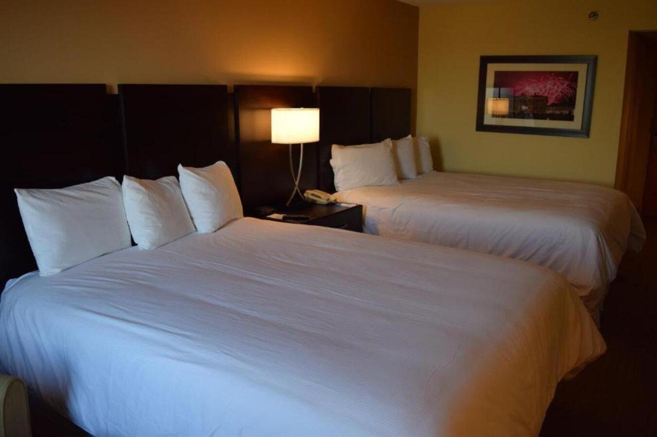 BridgePointe Hotel & Marina New Bern Esterno foto
