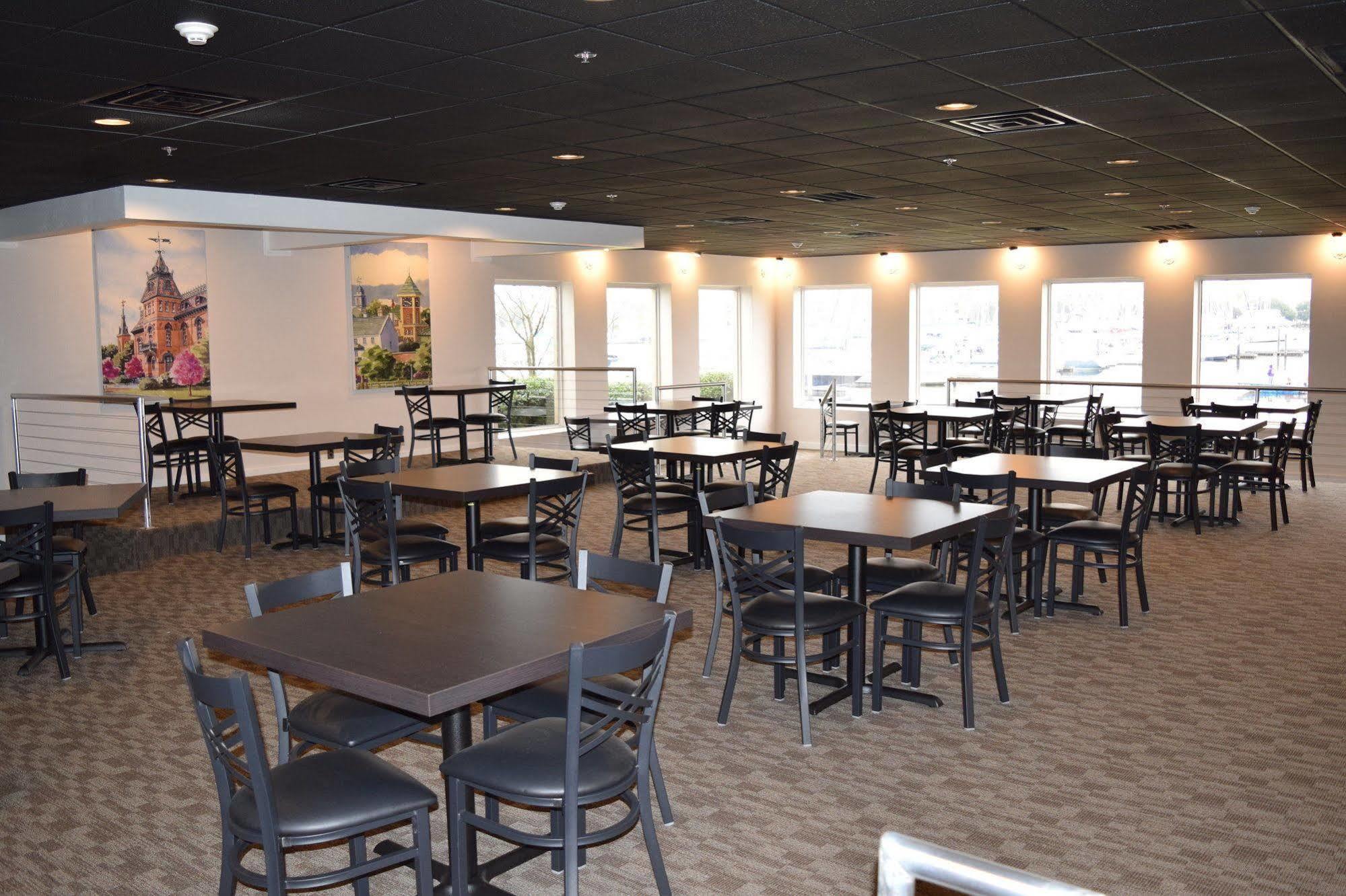 BridgePointe Hotel & Marina New Bern Esterno foto